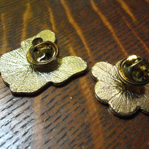 🐶 Dog Lover Person Lapel Pins Set (2) - Picture 4 of 4